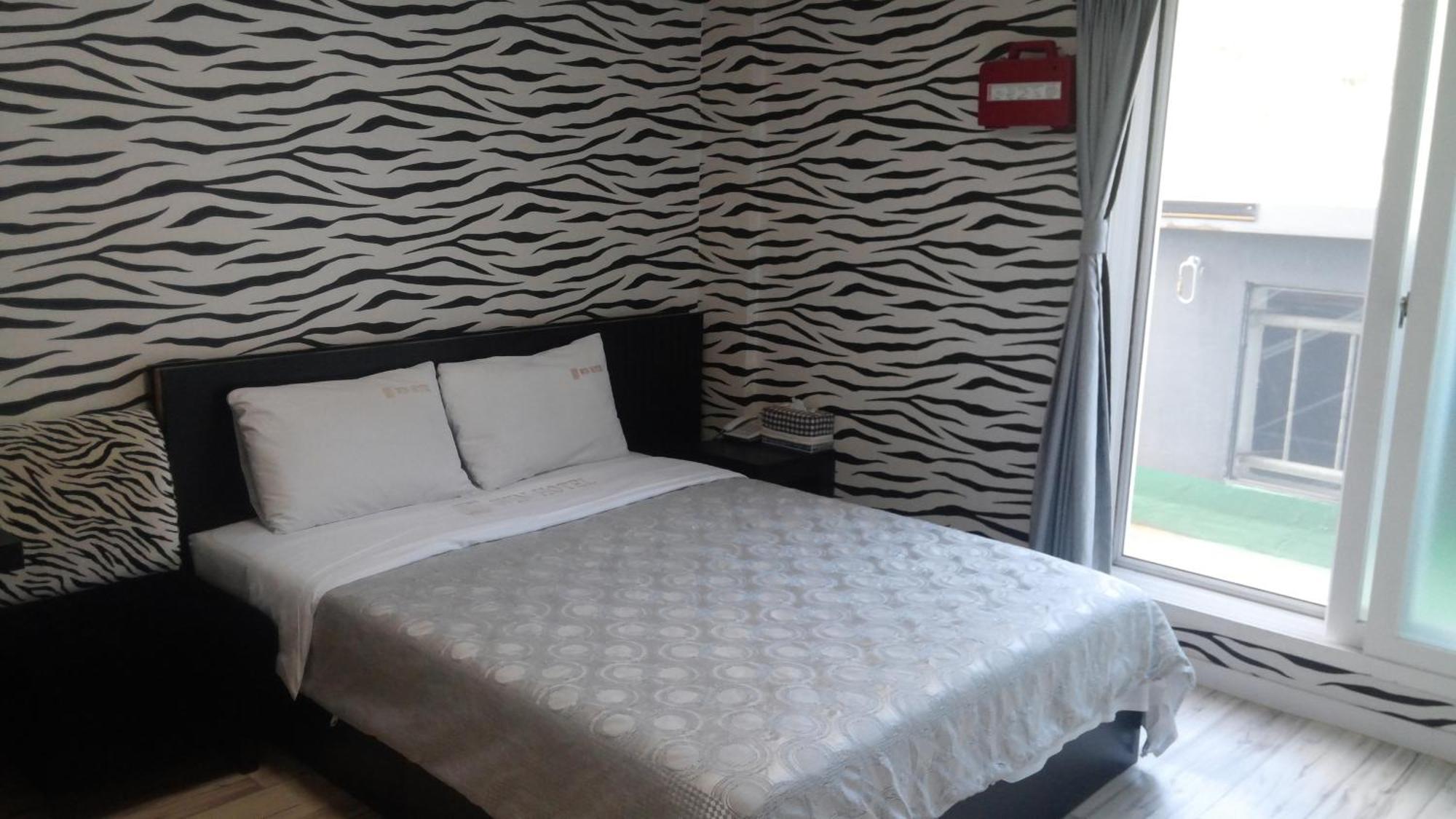Geoje Win Hotel Bagian luar foto