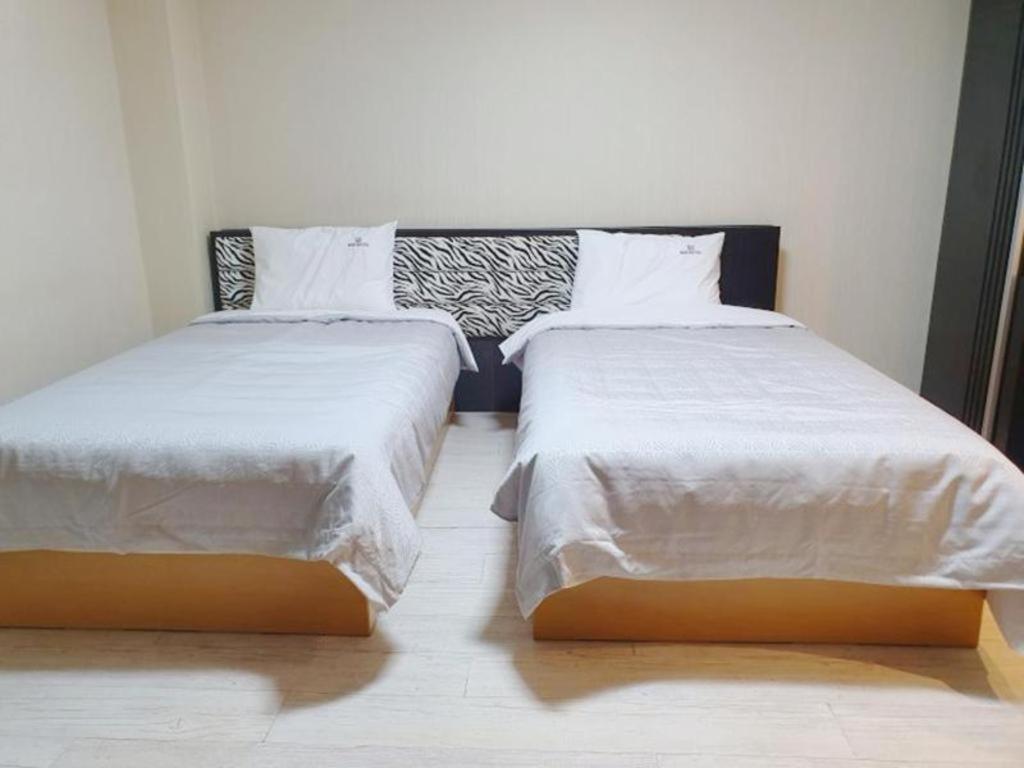 Geoje Win Hotel Bagian luar foto