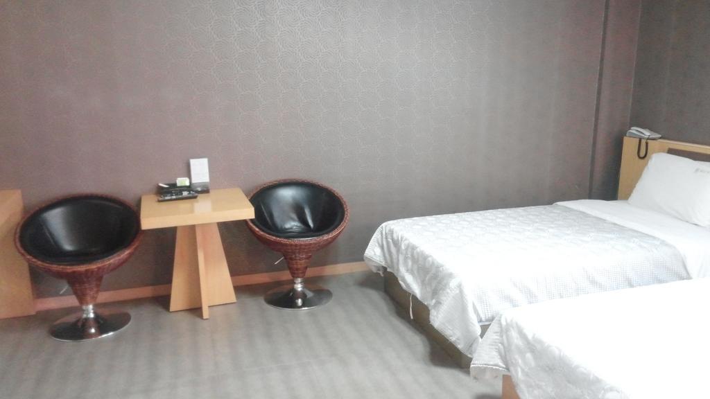 Geoje Win Hotel Ruang foto